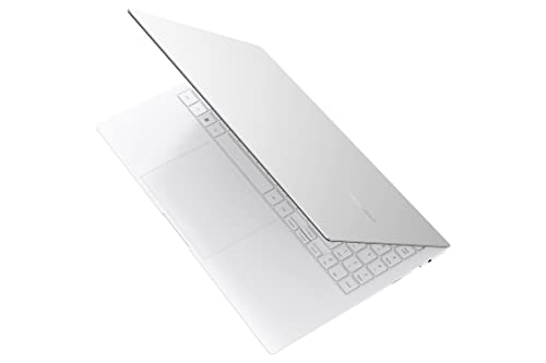 SAMSUNG 15.6” Galaxy Book2 Pro Laptop Computer, i7 / 16GB / 512GB, 12th Gen Intel Core Processor, Evo Certified, Lightweight, 2022 Model, Silver