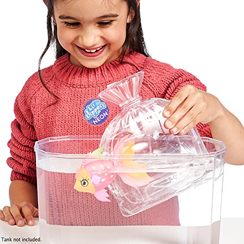 Little Live Pets 26282 Lil' Dippers S3 NEON Single Pack Fish-Styles Vary, Interactive, Animated Electronic Toy, Lifelike Swimming Movement, As seen on TV